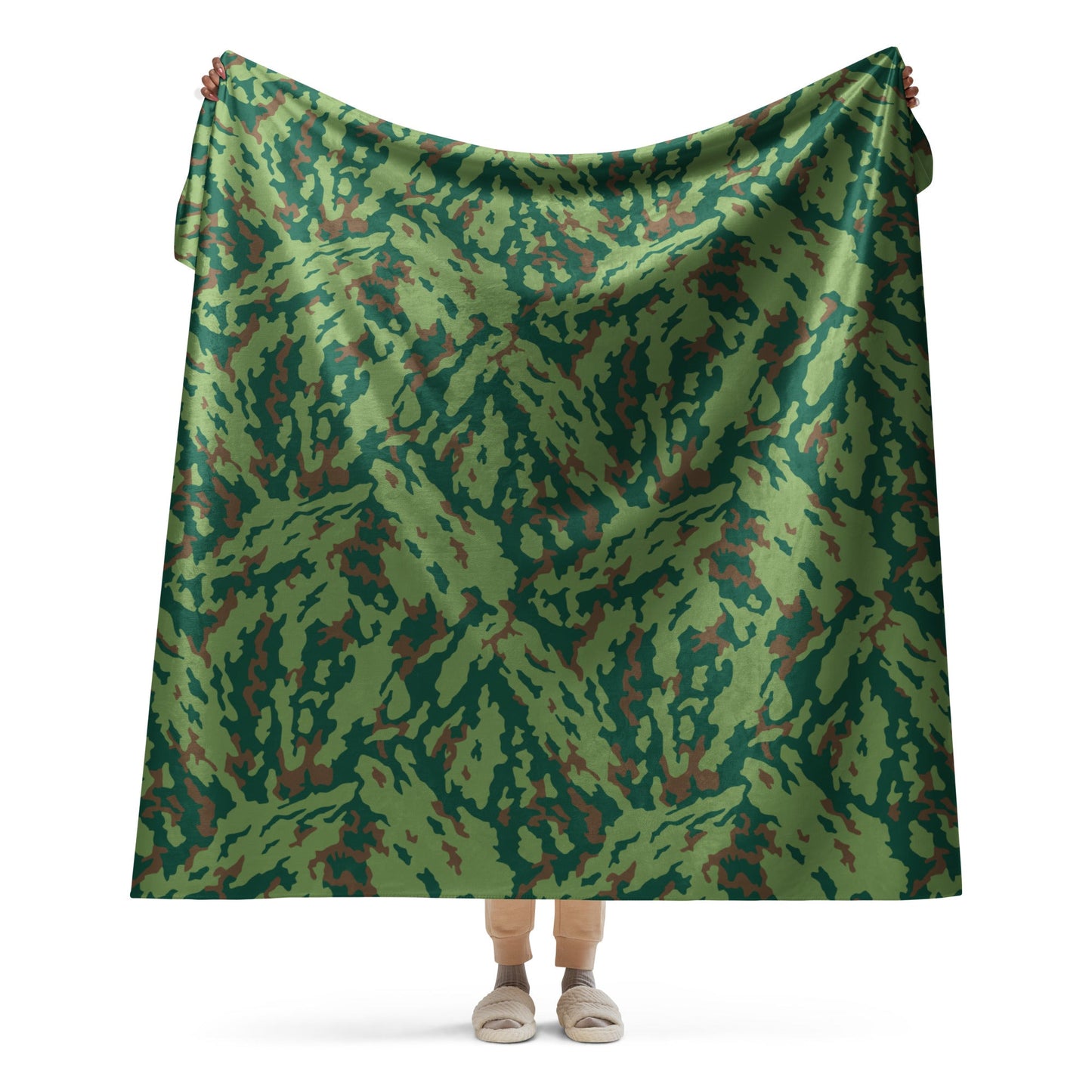 Russian Barvikha Spring CAMO Sherpa blanket - 60″×80″ - Blankets