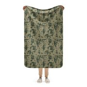 Bicolor Woodland Russian CAMO Sherpa Blanket - 37″×57″
