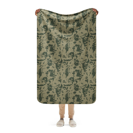 Bicolor Woodland Russian CAMO Sherpa Blanket - 37″×57″