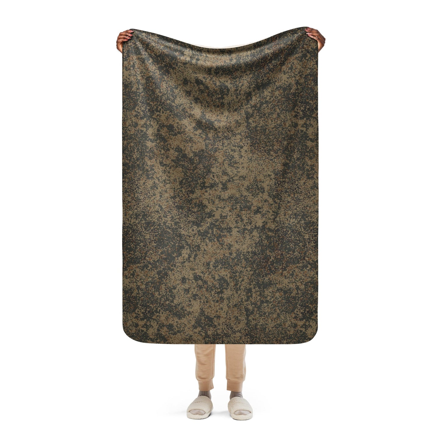 Russian Digital EMR Mountain CAMO Sherpa Blanket - 37″×57″
