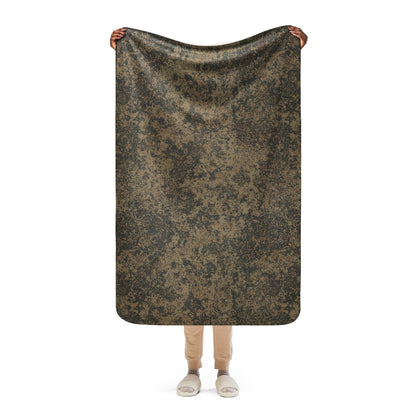Russian Digital EMR Mountain CAMO Sherpa Blanket - 37″×57″