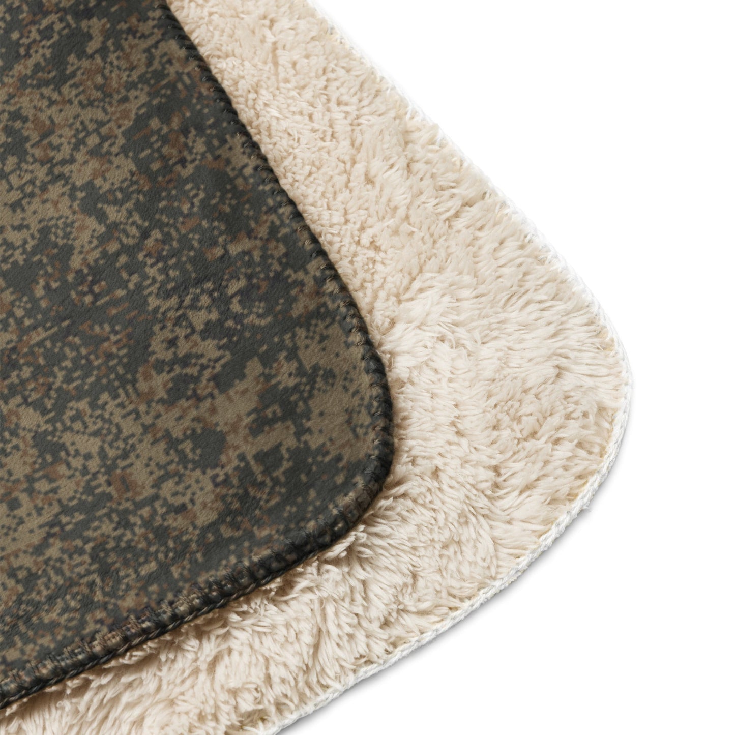Russian Digital EMR Mountain CAMO Sherpa Blanket