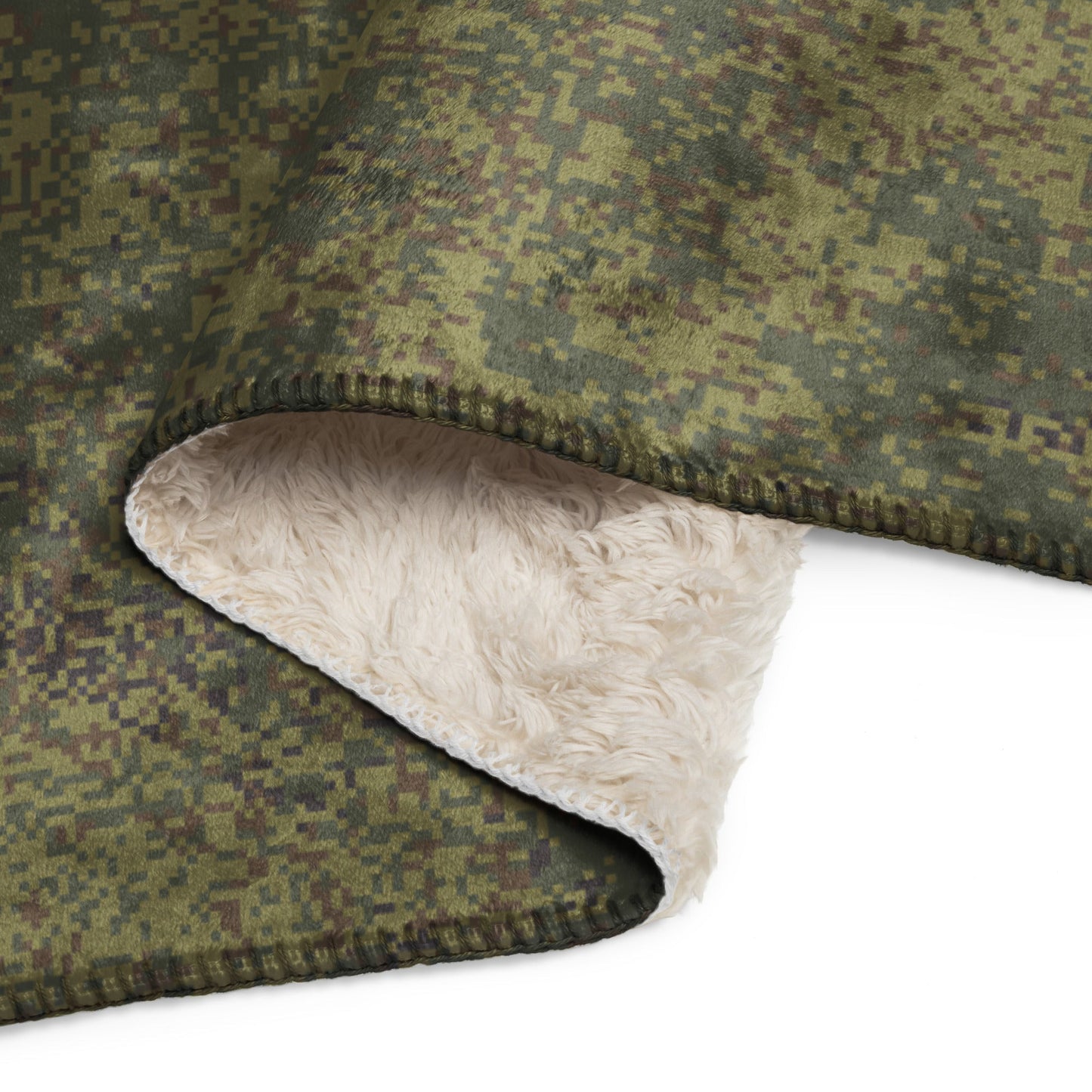 Russian Digital EMR Woodland CAMO Sherpa blanket - Blankets