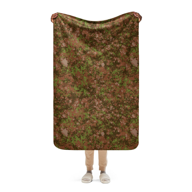Digital Spectre Autumn Russian CAMO Sherpa Blanket - 37″×57″