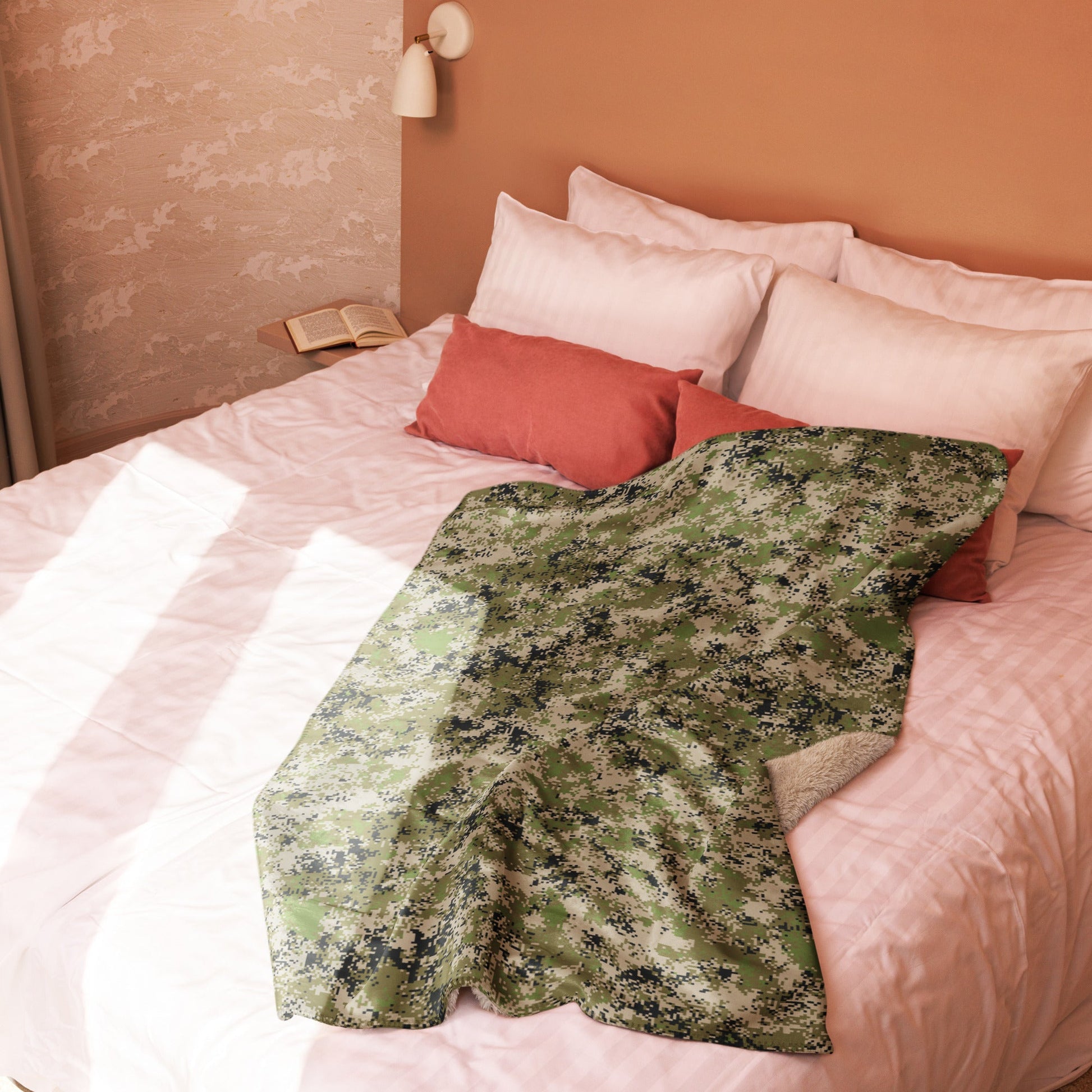Russian Digital Spectre SKVO CAMO Sherpa Blanket