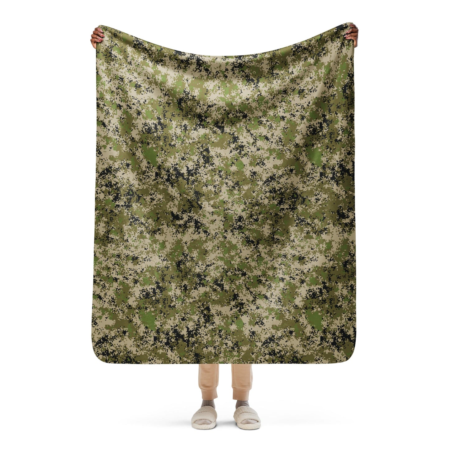 Russian Digital Spectre SKVO CAMO Sherpa Blanket - 50″×60″