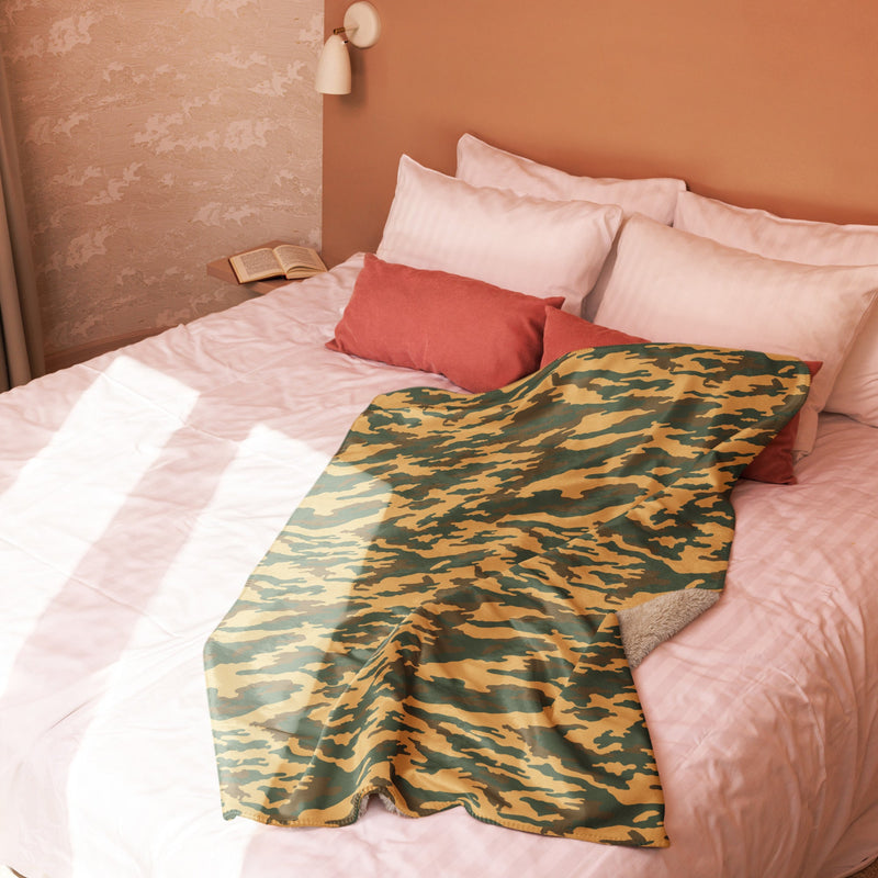 Flora Mountain Russian CAMO Sherpa Blanket