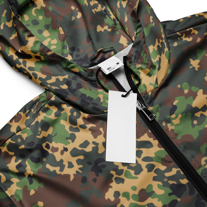 Russian Fracture (IZLOM) Woodland CAMO Men’s windbreaker - Mens Windbreaker