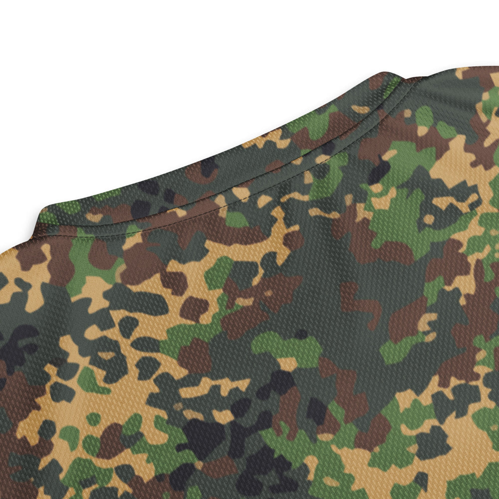 Russian Fracture (IZLOM) Woodland CAMO unisex sports jersey - Unisex Sports Jersey