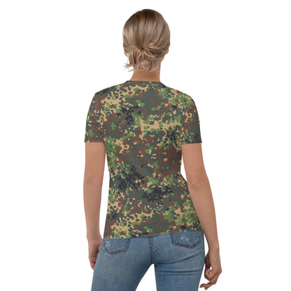 Russian Fracture (IZLOM) Woodland CAMO Women’s T-shirt - Womens T-Shirt