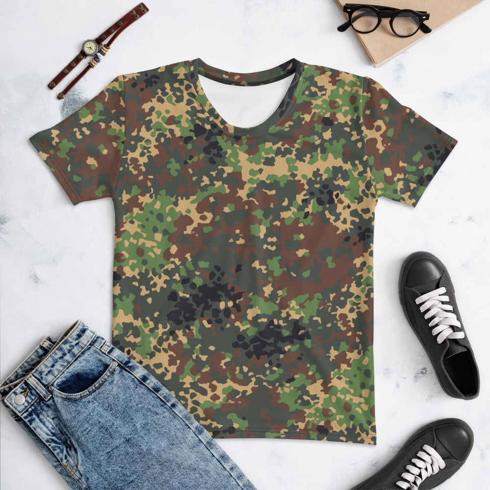 Russian Fracture (IZLOM) Woodland CAMO Women’s T-shirt - Womens T-Shirt