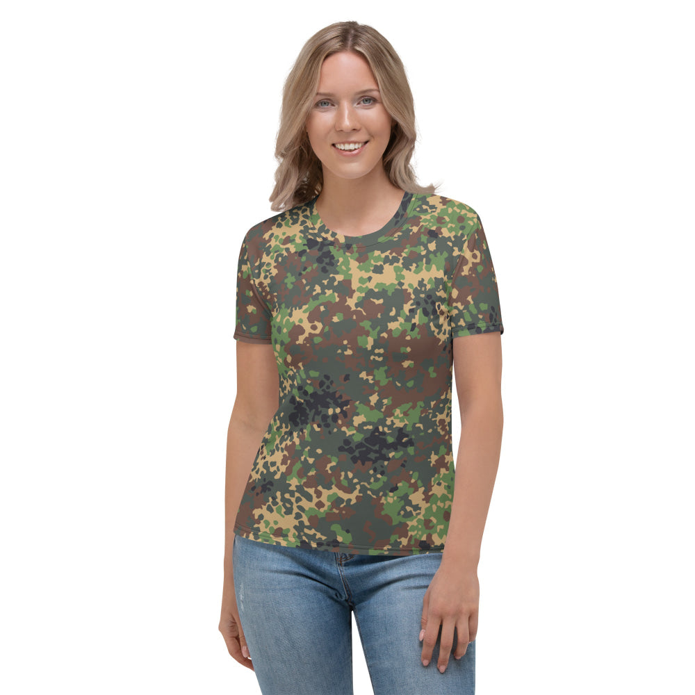 Russian Fracture (IZLOM) Woodland CAMO Women’s T-shirt - XS - Womens T-Shirt