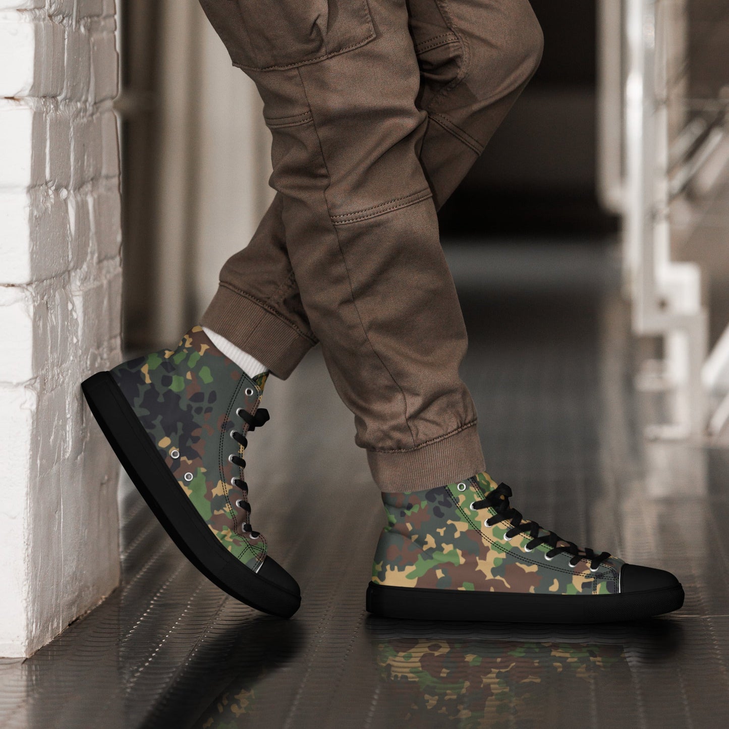 Russian IZLOM Fracture Woodland CAMO Mens High-Top Canvas Shoes