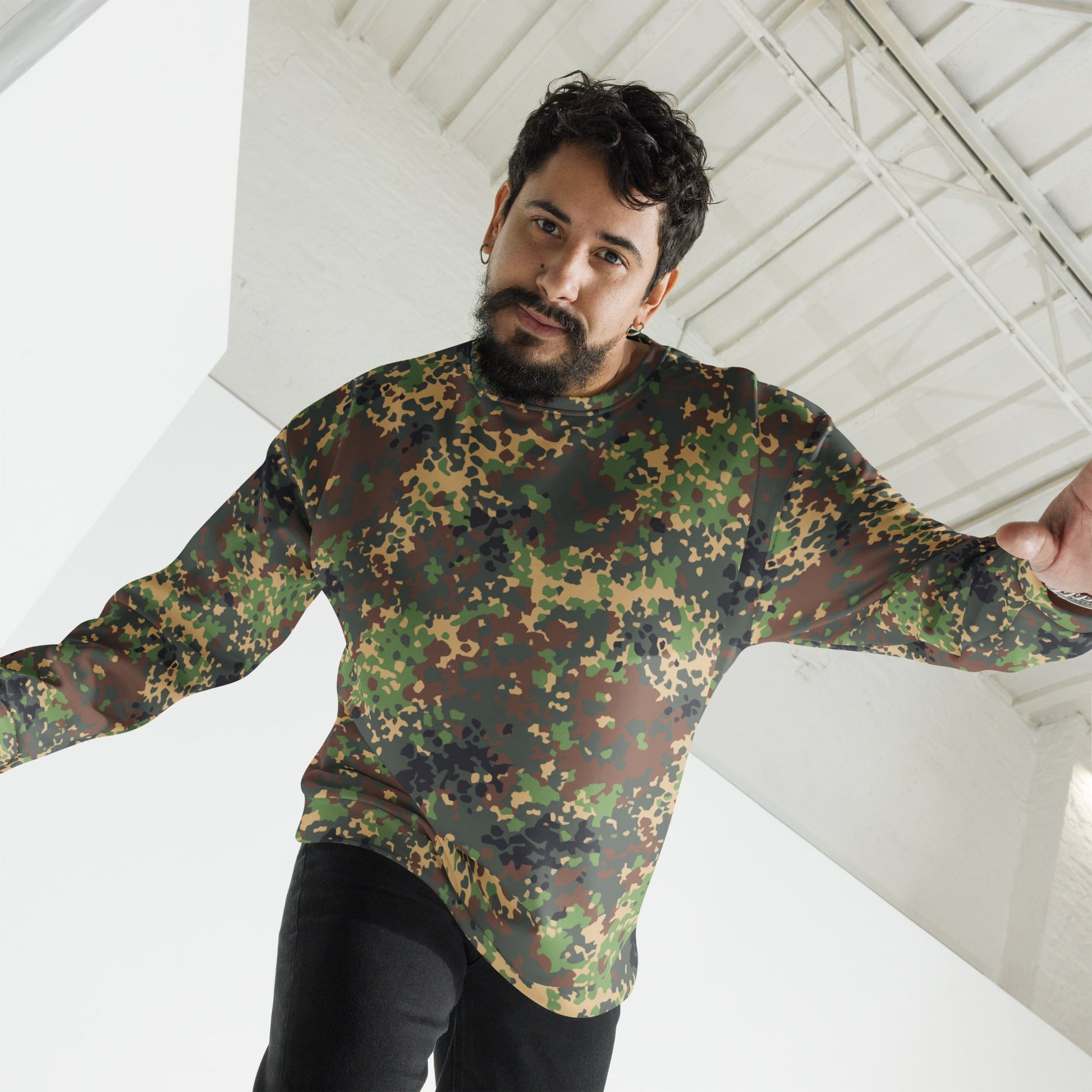 Russian IZLOM Fracture Woodland CAMO Unisex Sweatshirt - Sweatshirts