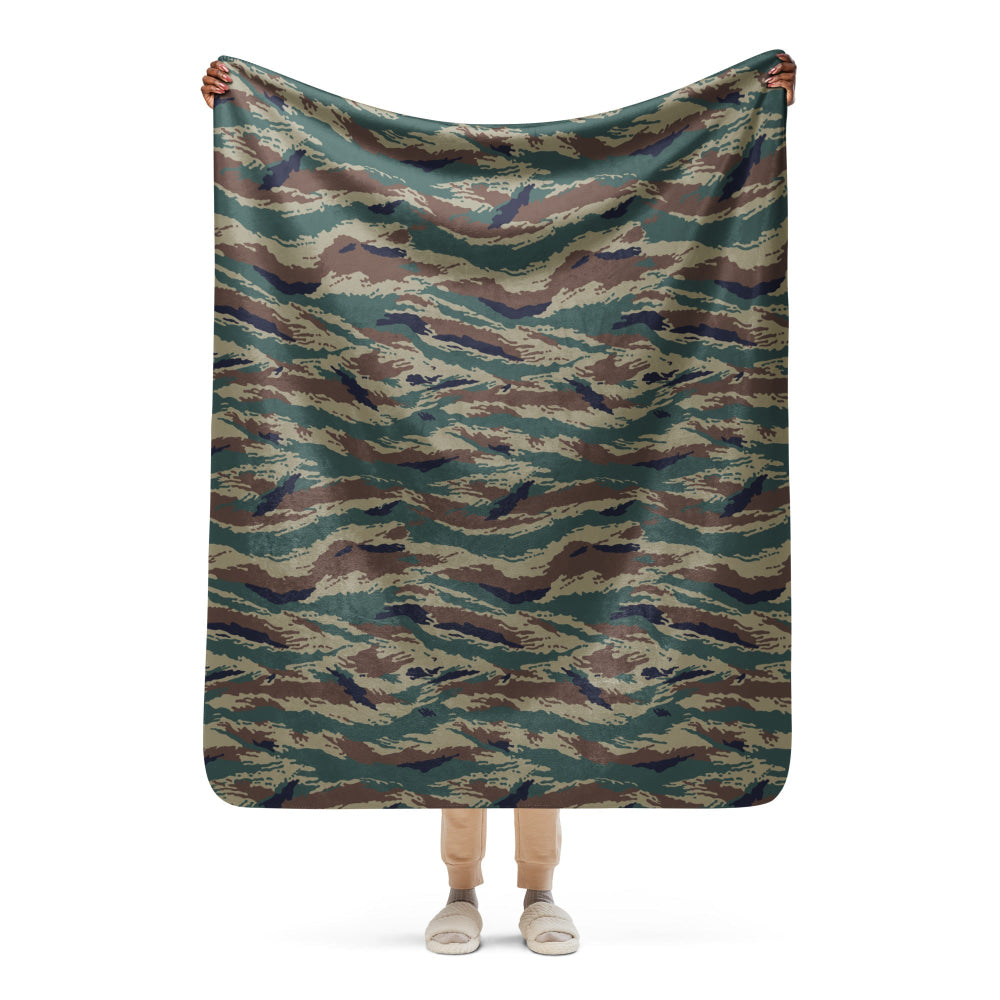 Russian Kamysh SPLAV Tiger CAMO Sherpa blanket - 50″×60″ - Blanket