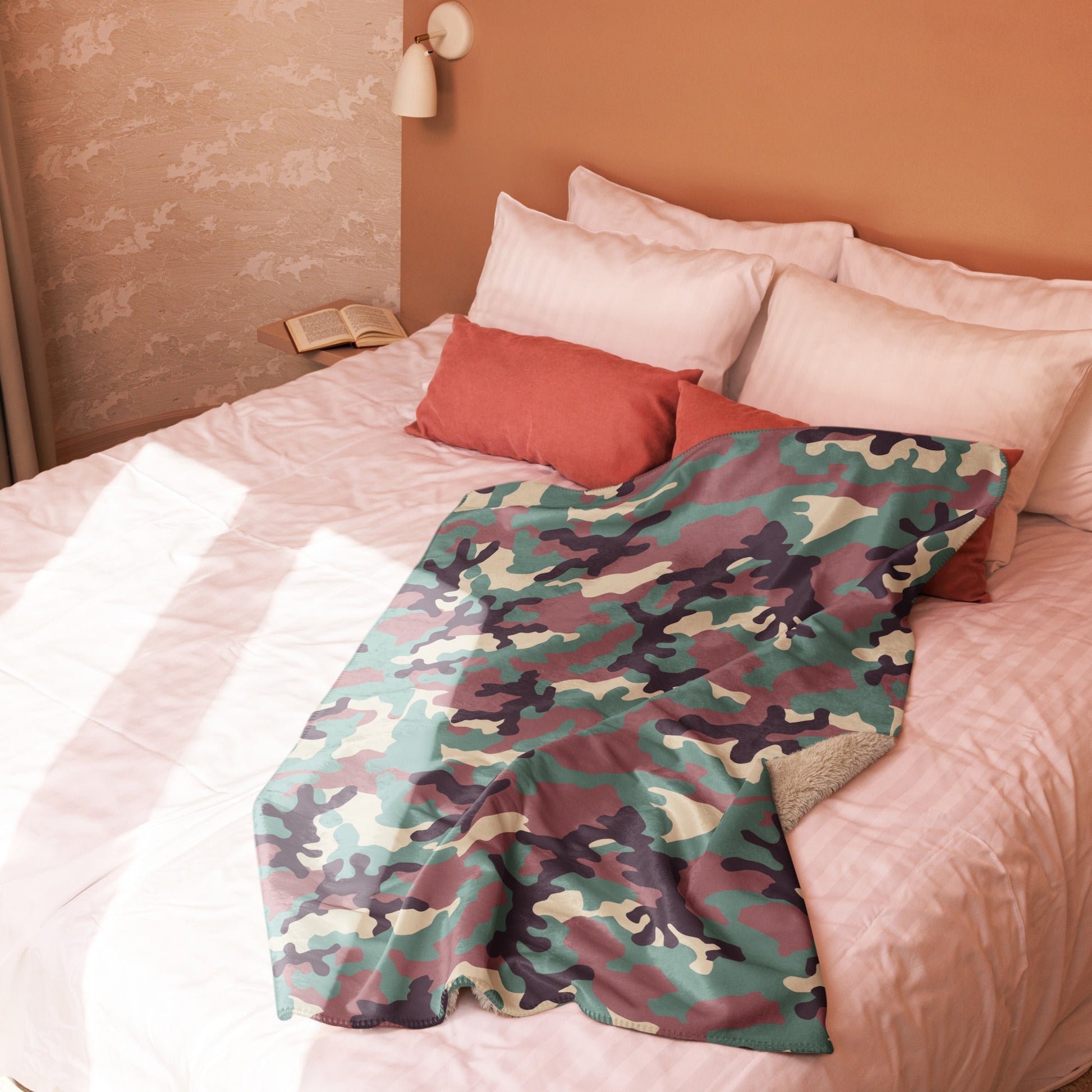 Russian KKO Woodland CAMO Sherpa blanket - Blankets