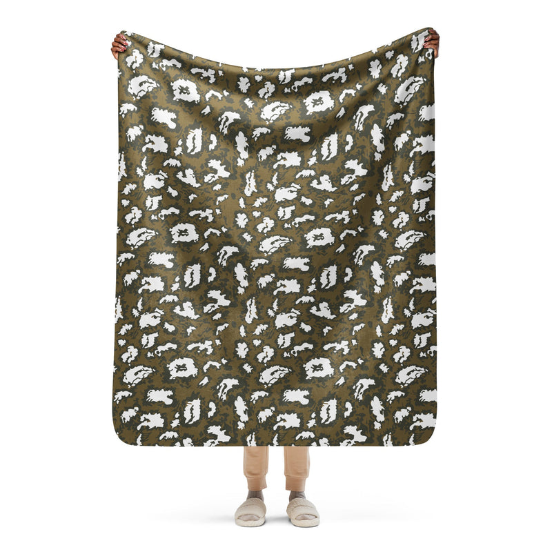 KLMK Red Dawn CAMO Sherpa Blanket - 50″×60″