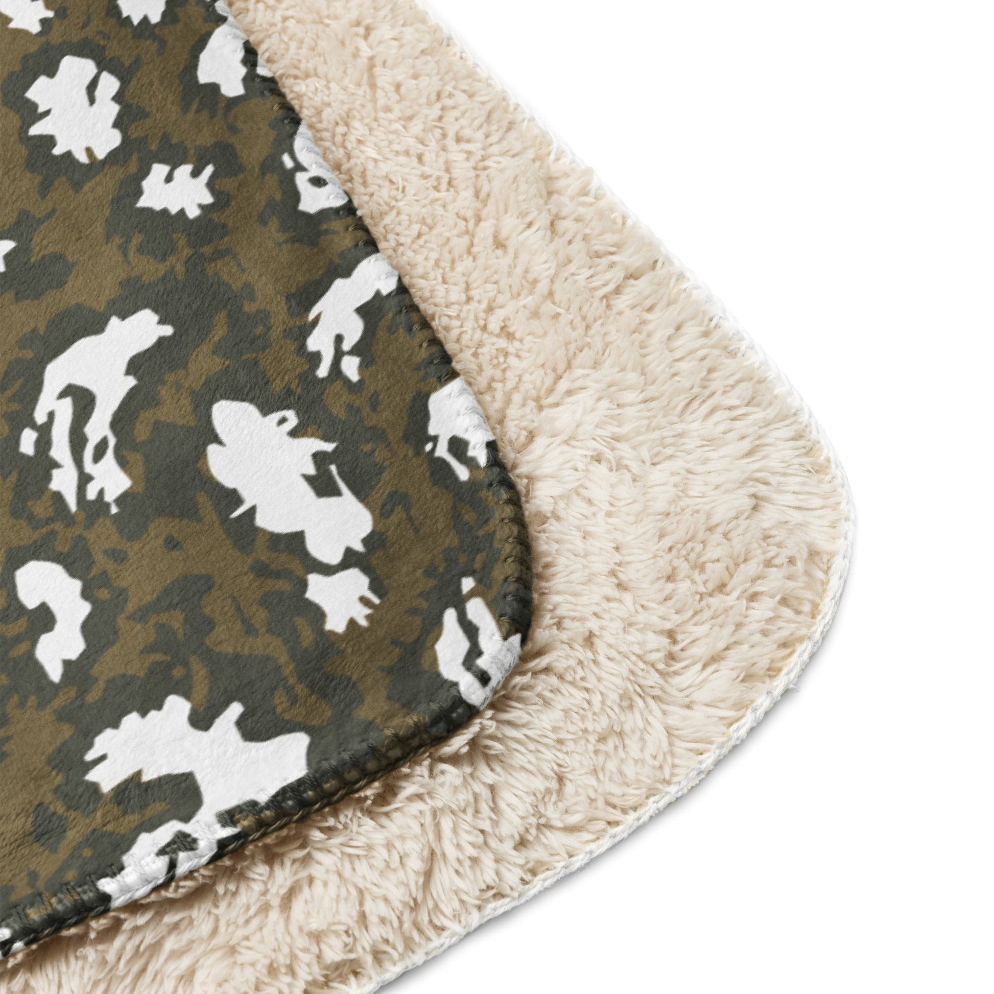 Russian KLMK Red Dawn BROWN Movie CAMO Sherpa blanket - Blankets