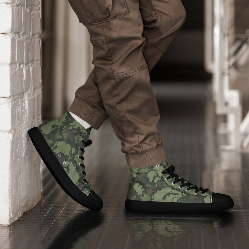 KLMK Red Dawn Woodland CAMO Mens High-Top Canvas Shoes - 5