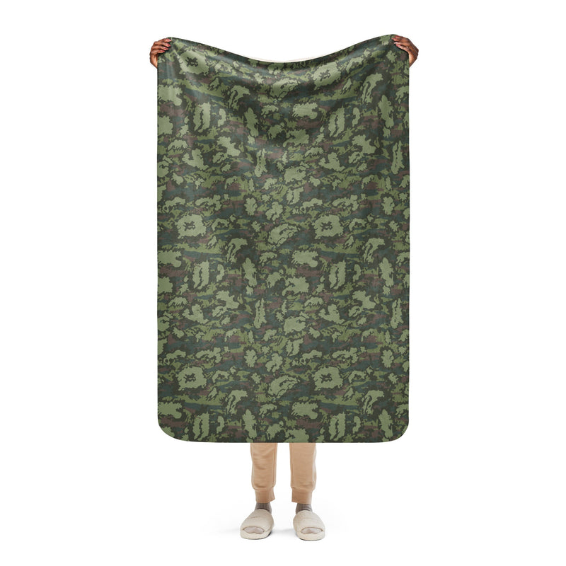 KLMK Red Dawn Woodland CAMO Sherpa Blanket - 37″×57″