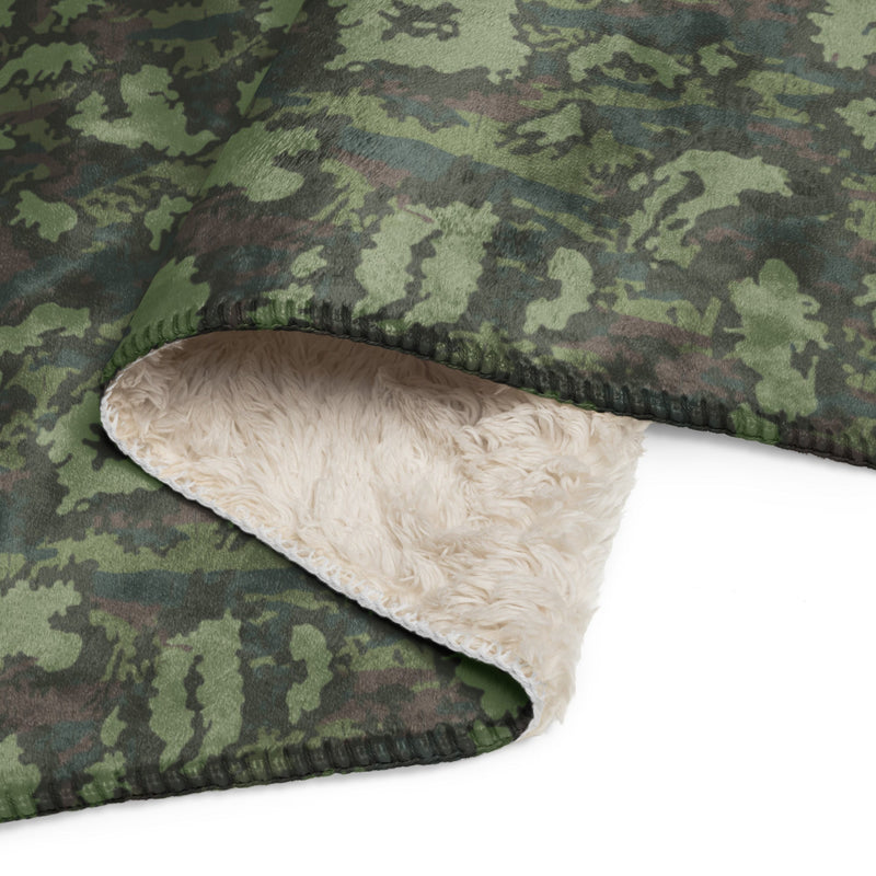 KLMK Red Dawn Woodland CAMO Sherpa Blanket