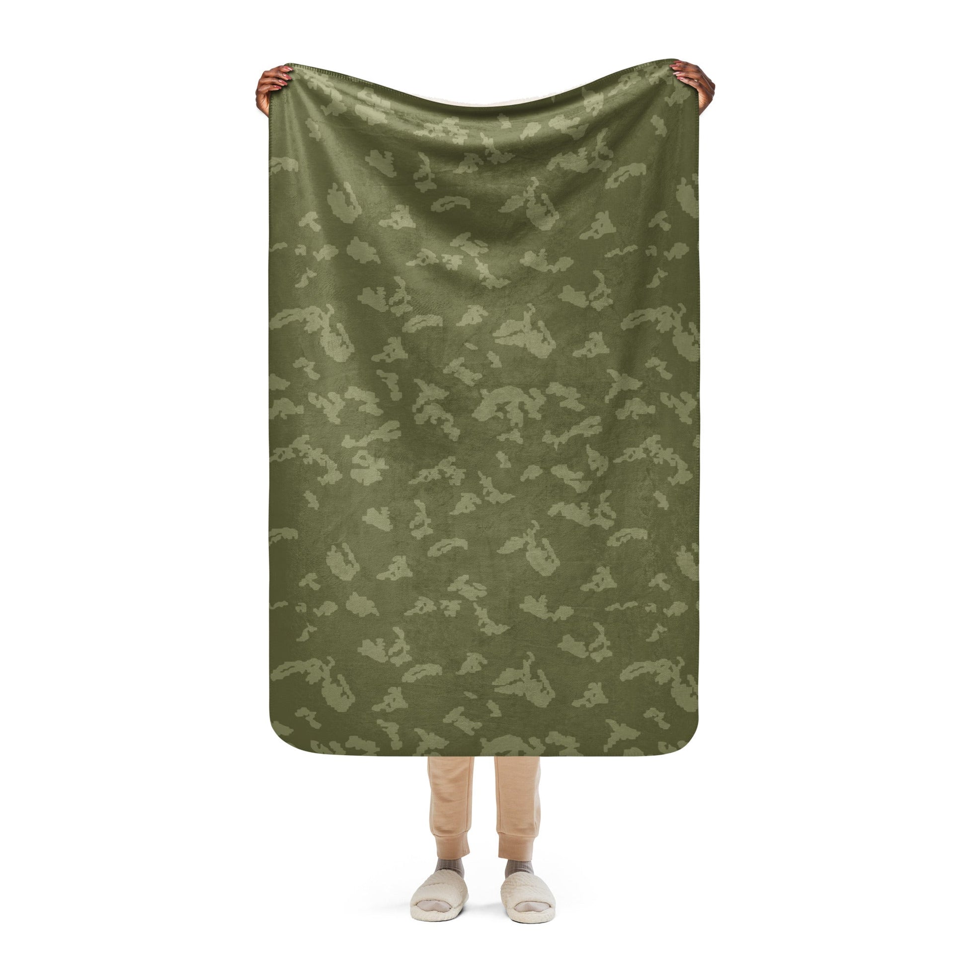 Russian KLMK Sunray Olive Drab CAMO Sherpa Blanket - 37″×57″