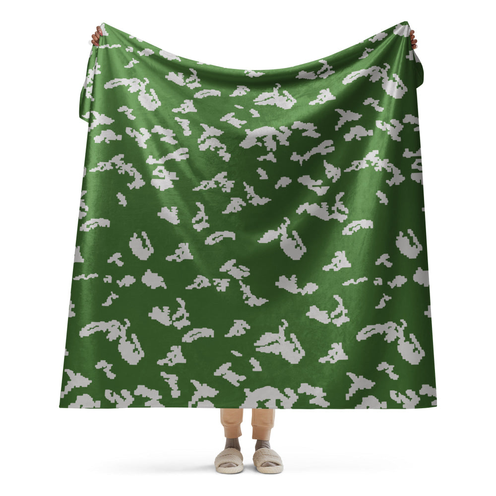 Russian KLMK Sunray Serebryanyi CAMO Sherpa blanket - 60″×80″ - Blanket