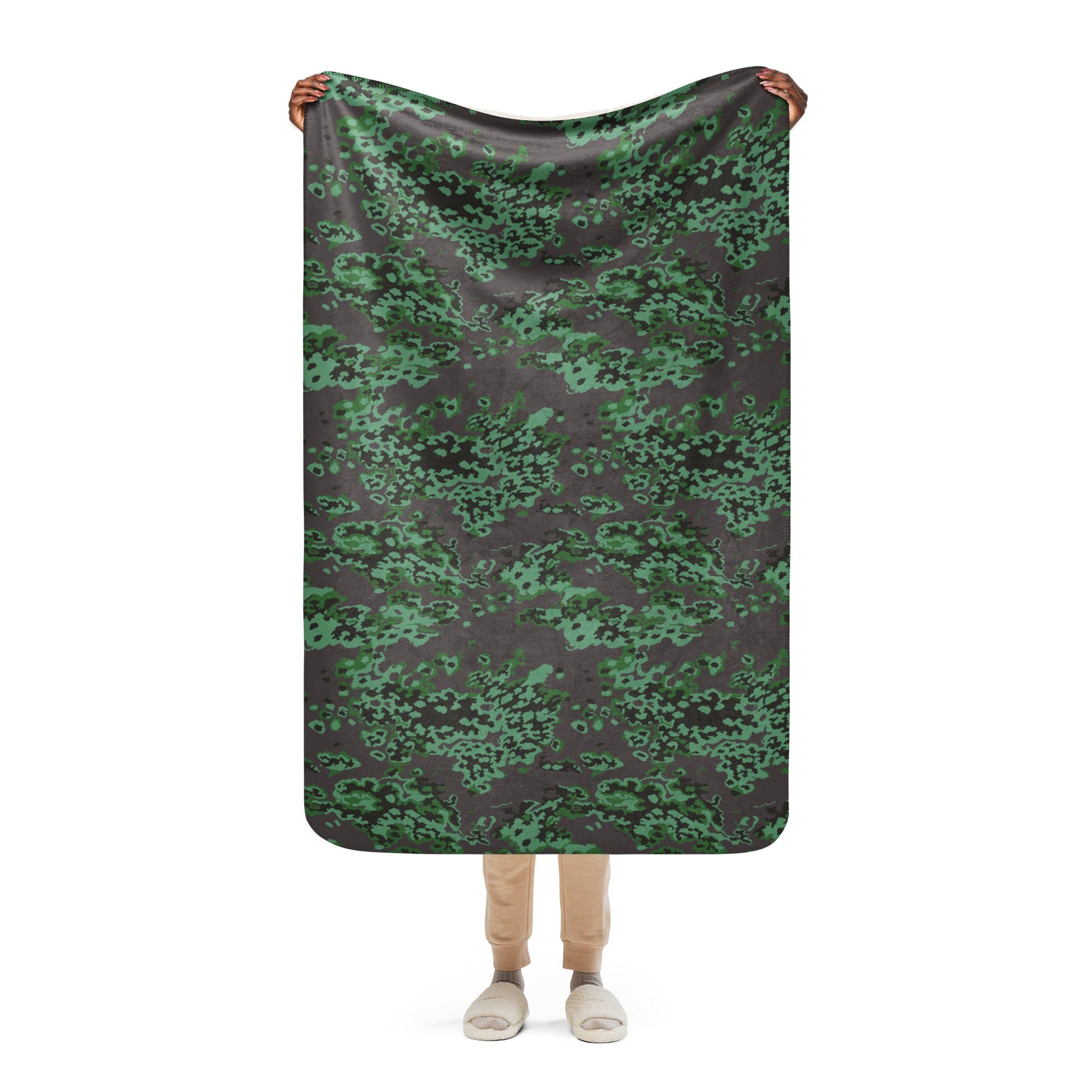 Russian Partizan Spring CAMO Sherpa blanket - 37″×57″ - Blankets