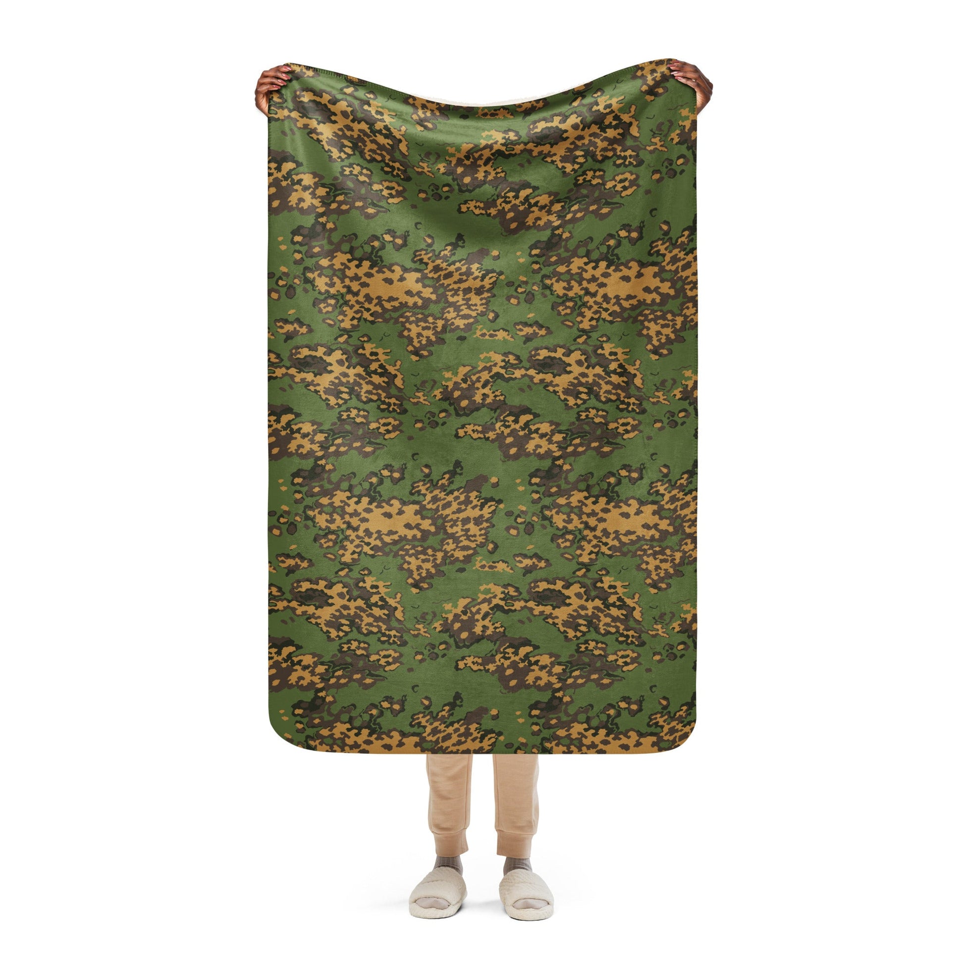 Russian Partizan Summer CAMO Sherpa blanket - 37″×57″ - Blankets