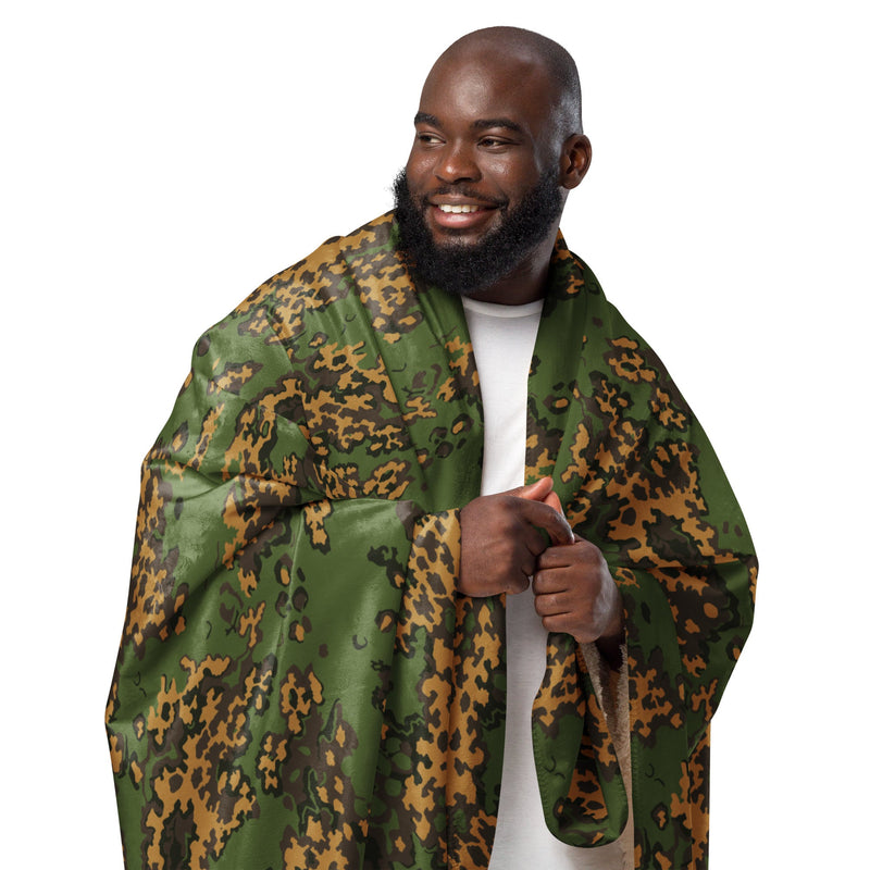 Partizan Summer CAMO Sherpa Blanket