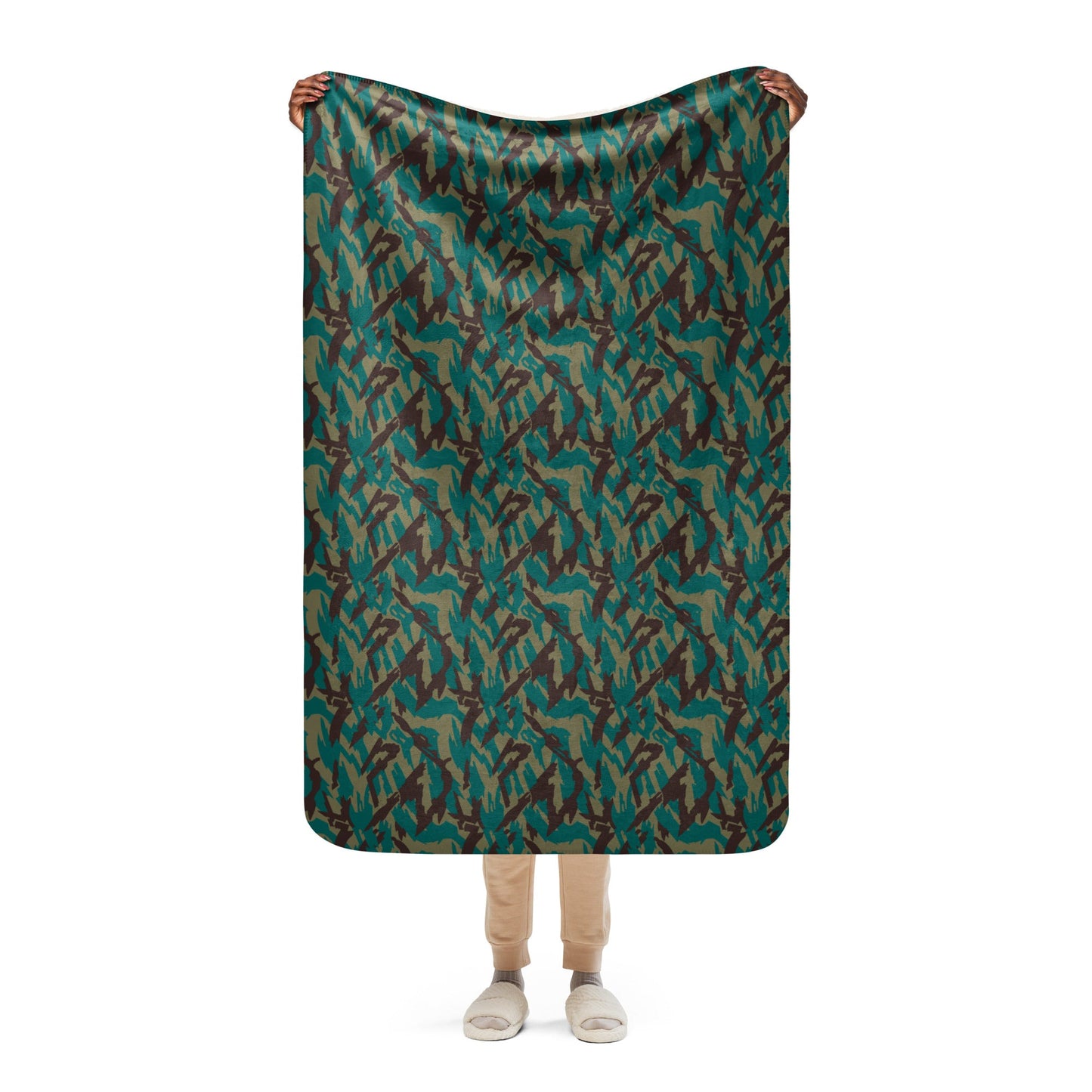 Russian Podlesok Tropical CAMO Sherpa blanket - 37″×57″ - Blankets