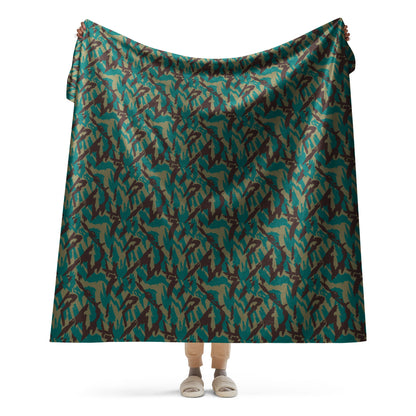 Russian Podlesok Tropical CAMO Sherpa blanket - 60″×80″ - Blankets