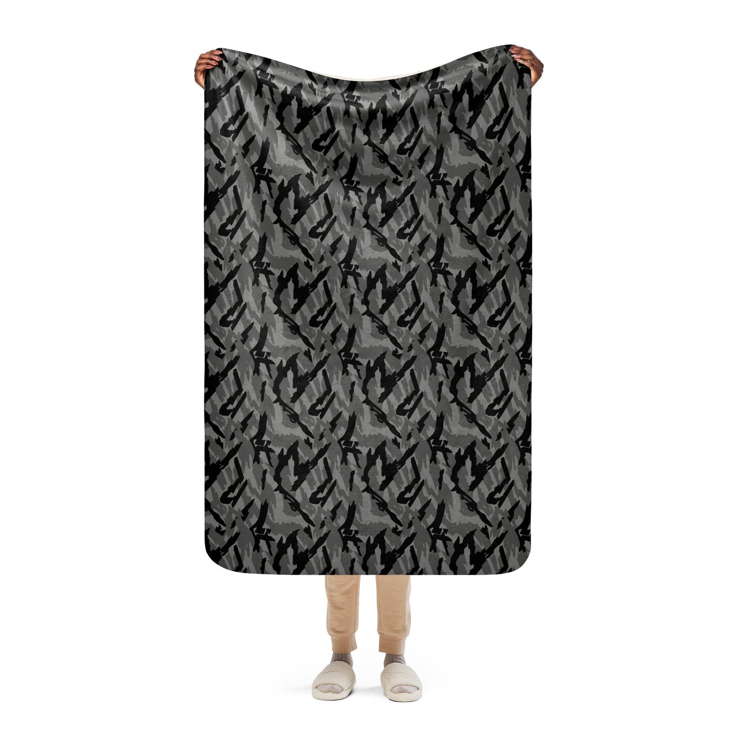 Russian Podlesok Urban CAMO Sherpa Blanket - 37″×57″