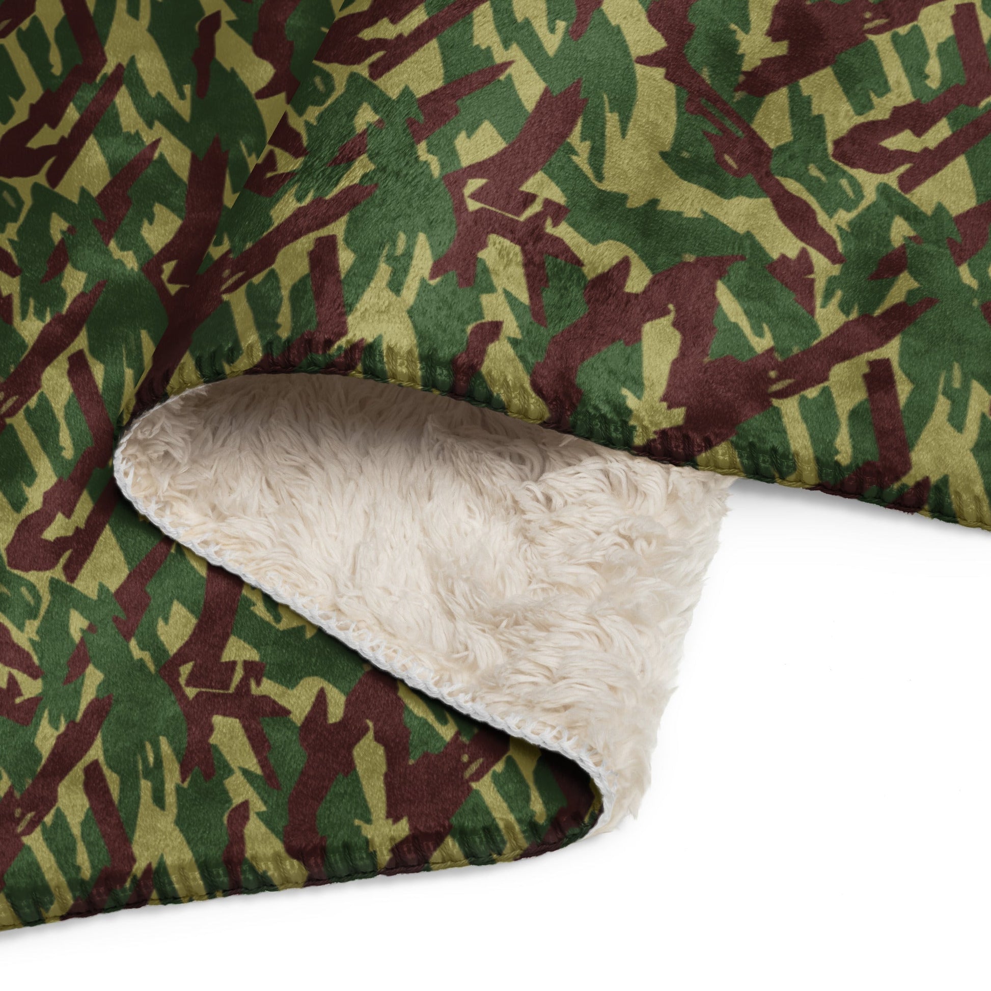 Russian Podlesok Woodland CAMO Sherpa blanket - Blankets