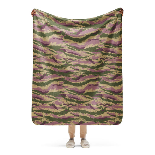 Tiger Stripe Kamysh Rosewood CAMO Sherpa Blanket - 50″×60″