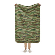 Tiger Stripe Kamysh REX CAMO Sherpa Blanket - 37″×57″
