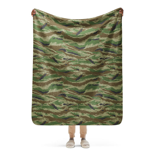 Tiger Stripe Kamysh REX CAMO Sherpa Blanket - 50″×60″