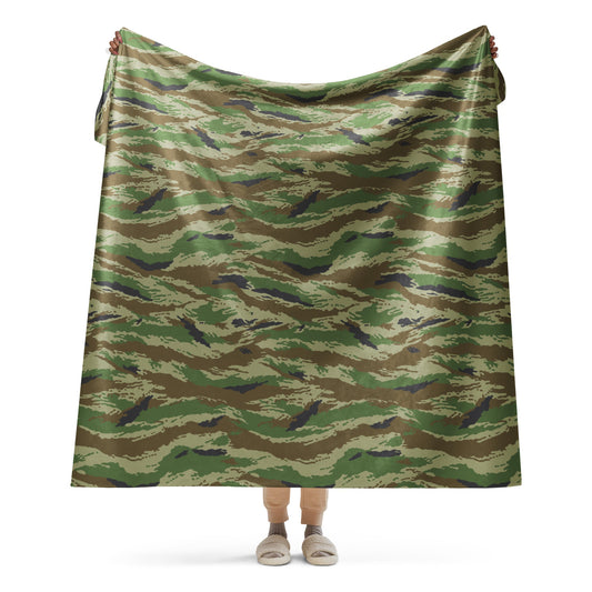 Russian Tiger Stripe Kamysh REX CAMO Sherpa blanket - 60″×80″ - Blankets