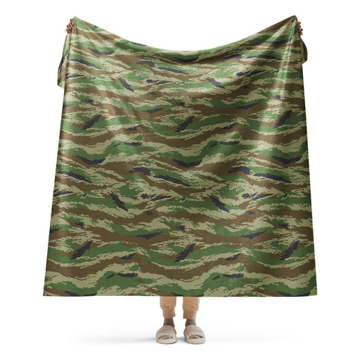 Tiger Stripe Kamysh REX CAMO Sherpa Blanket - 60″×80″