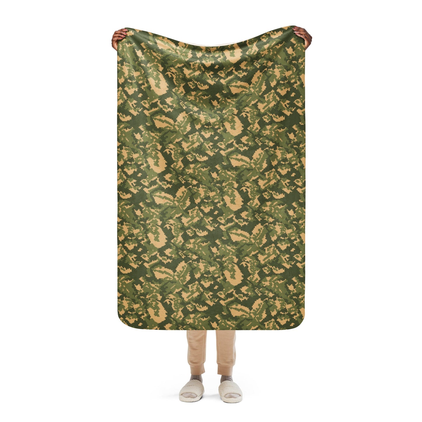 Russian TTsMKK Disruptive Tri Color CAMO Sherpa Blanket - 37″×57″