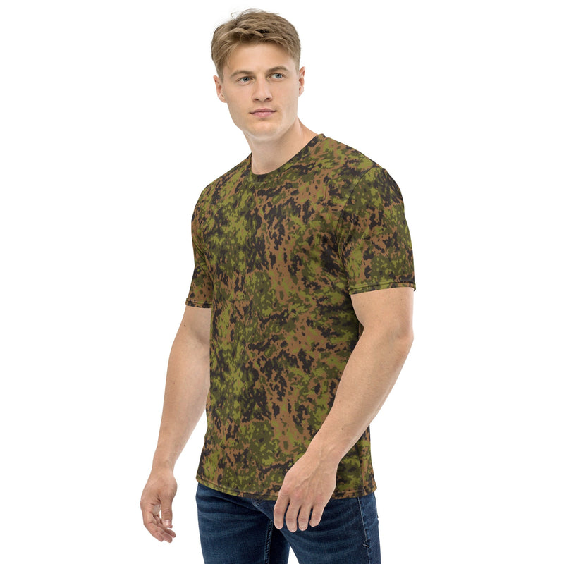 Yeger Hunter Russian CAMO Mens T-Shirt