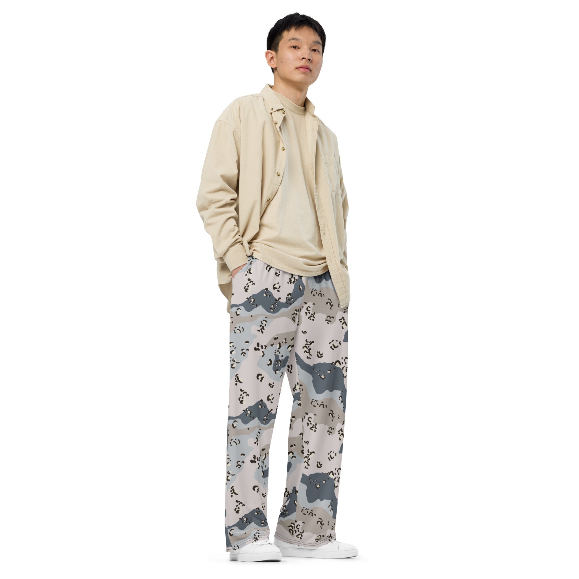 【BORDERS at BALCONY】レア！新品WIDE PANTS 38 CAMO HQ - Saudi Arabian Chocolate Chip Desert Border Guard CAMO