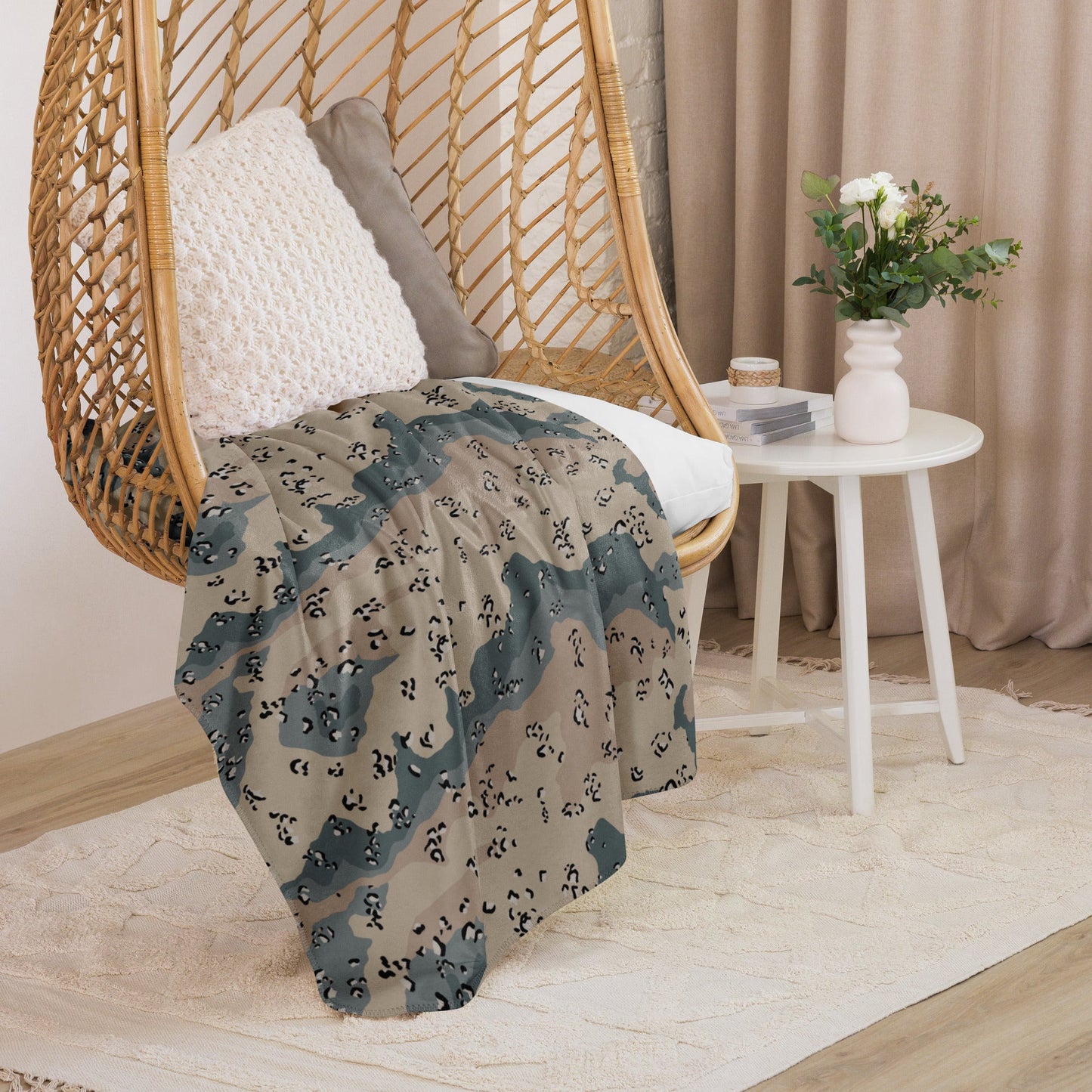 Saudi Chocolate Chip Marines Desert CAMO Sherpa blanket - Blankets