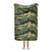 Chocolate Chip Saudi Marsh CAMO Sherpa Blanket - 37″×57″