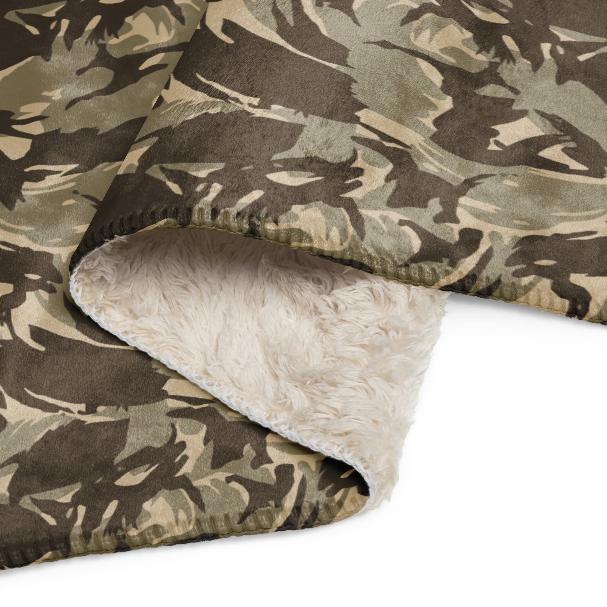 Saudi Arabian DPM Desert CAMO Sherpa blanket - Blanket