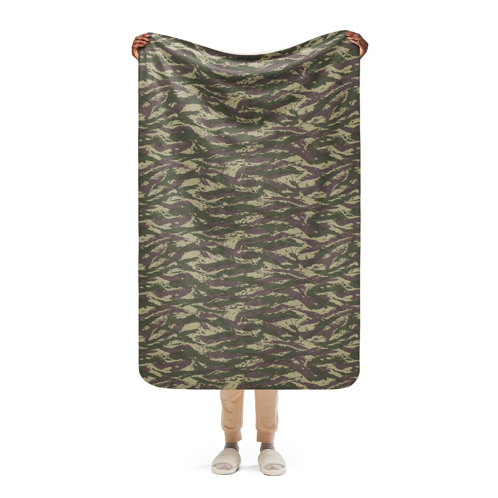 Serbian Lizard Arkan CAMO Sherpa blanket - 37″×57″ - Blankets