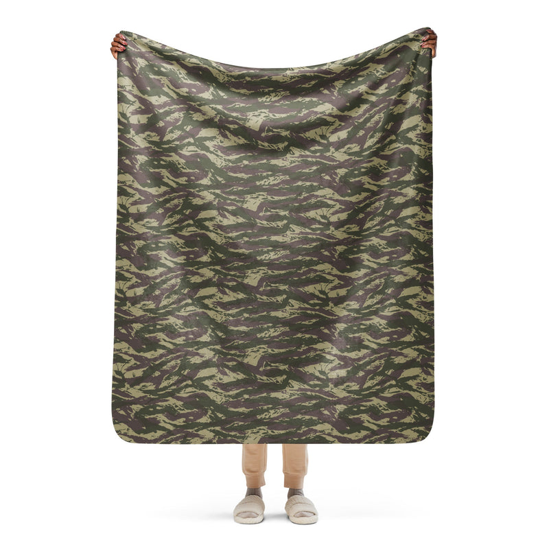 Lizard Serbian Arkan CAMO Sherpa Blanket - 50″×60″