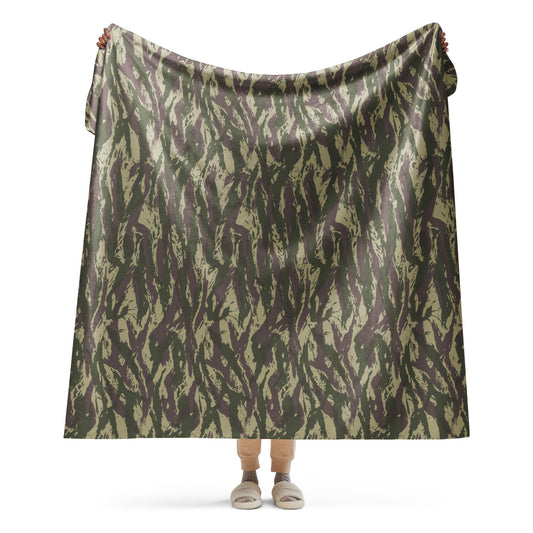 Serbian Lizard Arkan CAMO Sherpa blanket - 60″×80″ - Blankets