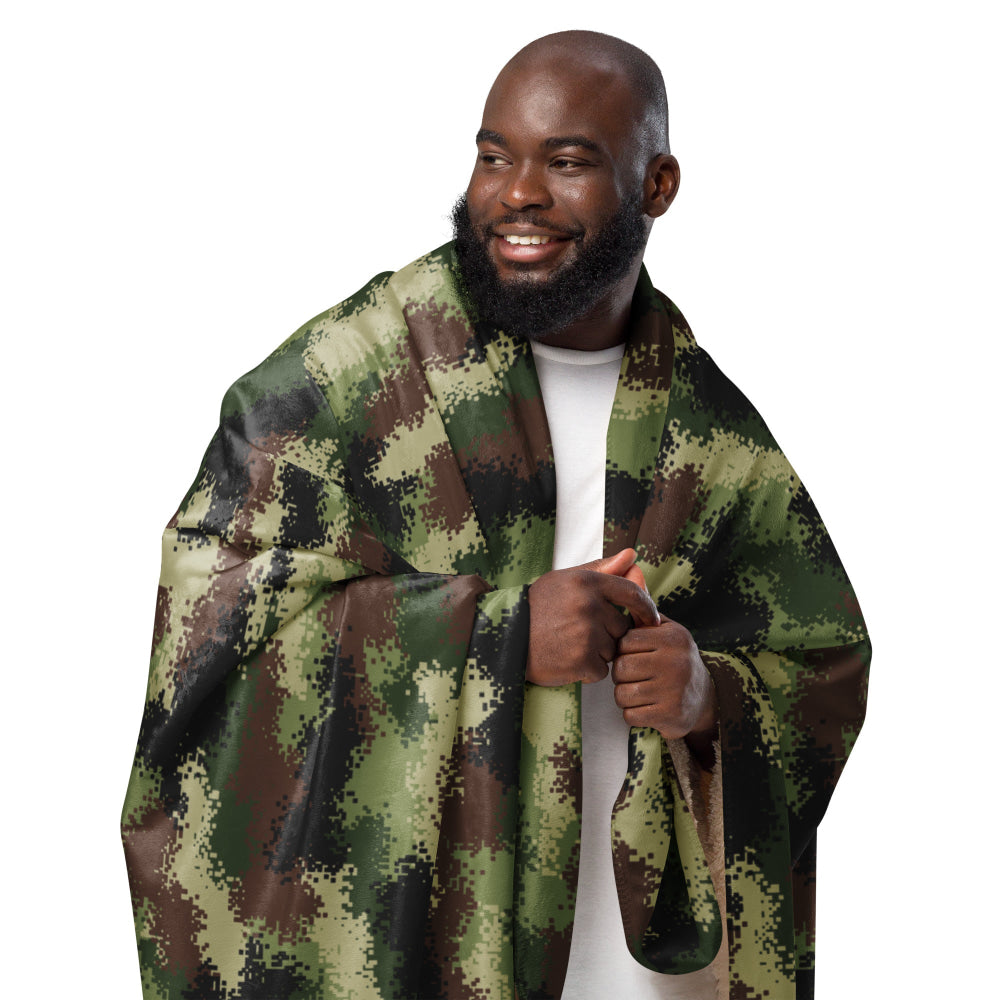 Serbian M-MDU-10 CAMO Sherpa blanket - Blanket