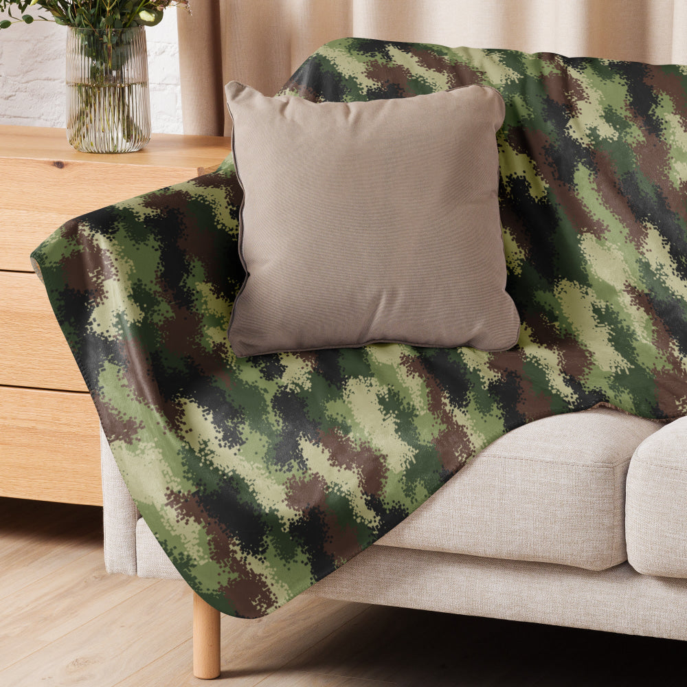 Serbian M-MDU-10 CAMO Sherpa blanket - Blanket